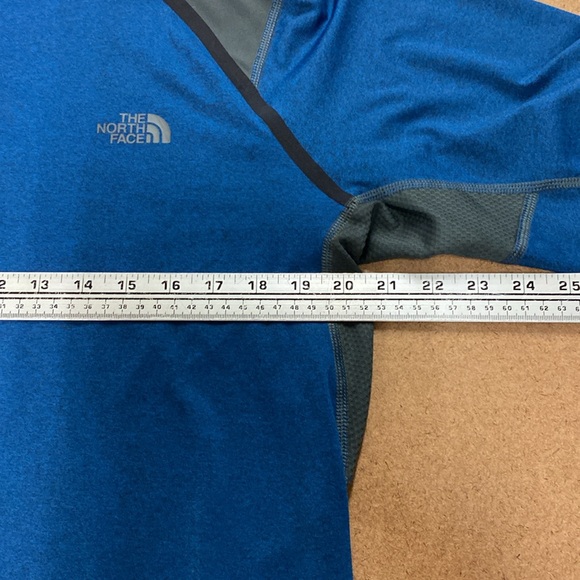 NorthFACE Running layer - Picture 6 of 7
